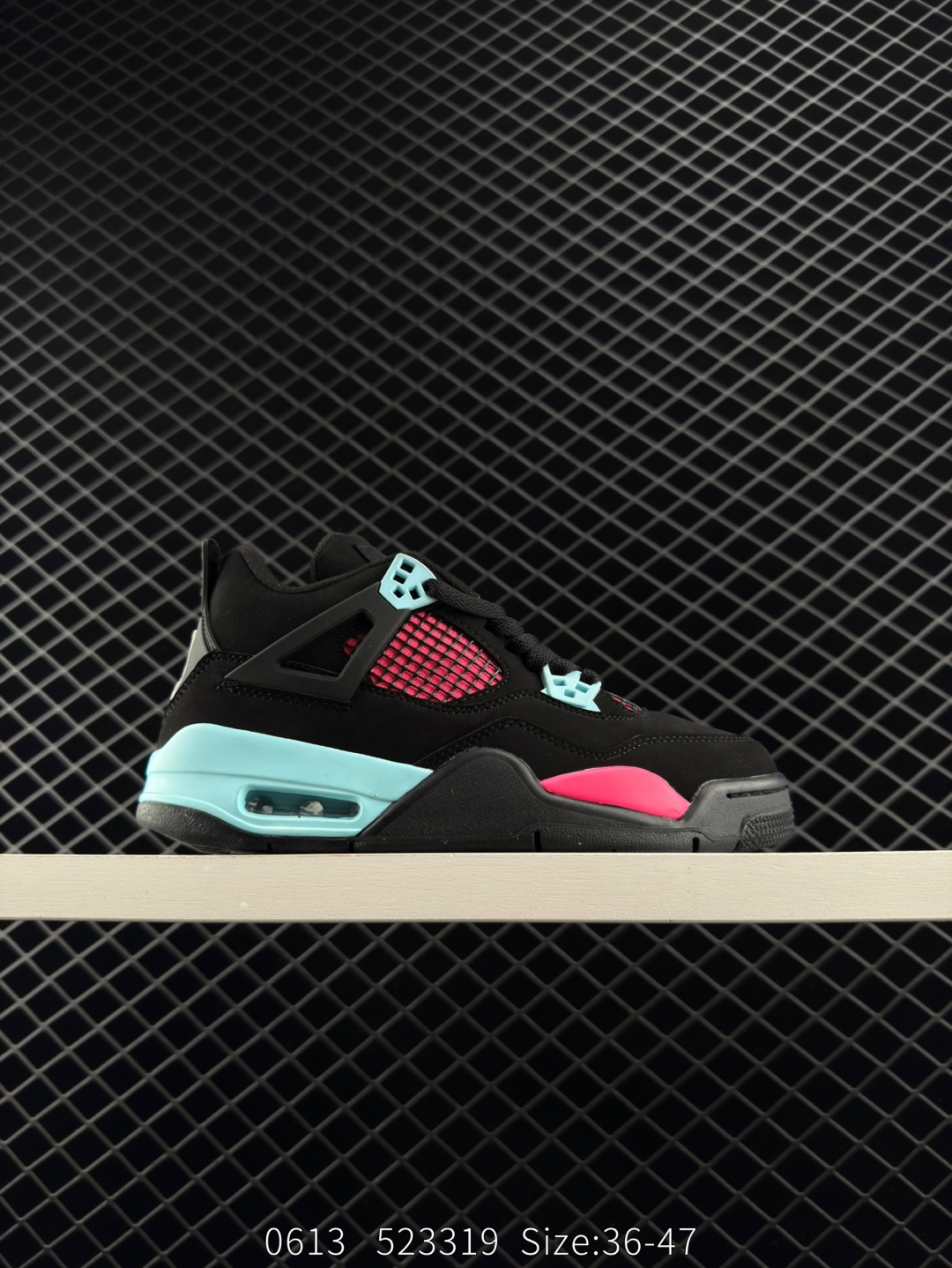 Nike Air Jordan 4 Retro Nike Air Jordan 4 Retro